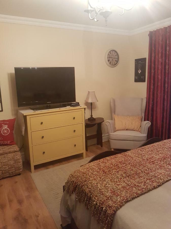 Trinity Guest House מראה חיצוני תמונה